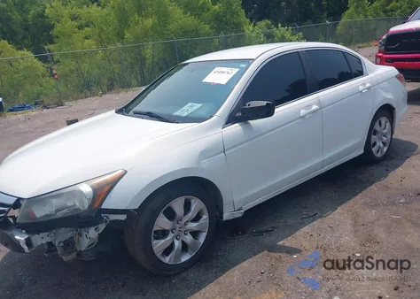 2011 Honda Accord Lx z USA, uszkodzony, nr VIN 1HGCP2F32BA123352